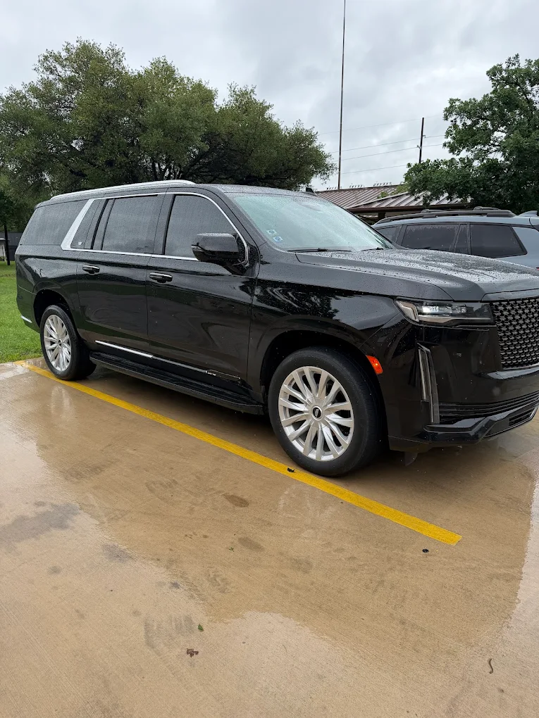 Austin Limousine Service fleet vehicle 4